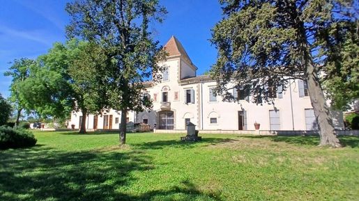 Terrain 719 m² · à Béziers · 719 m² · 950 000 €