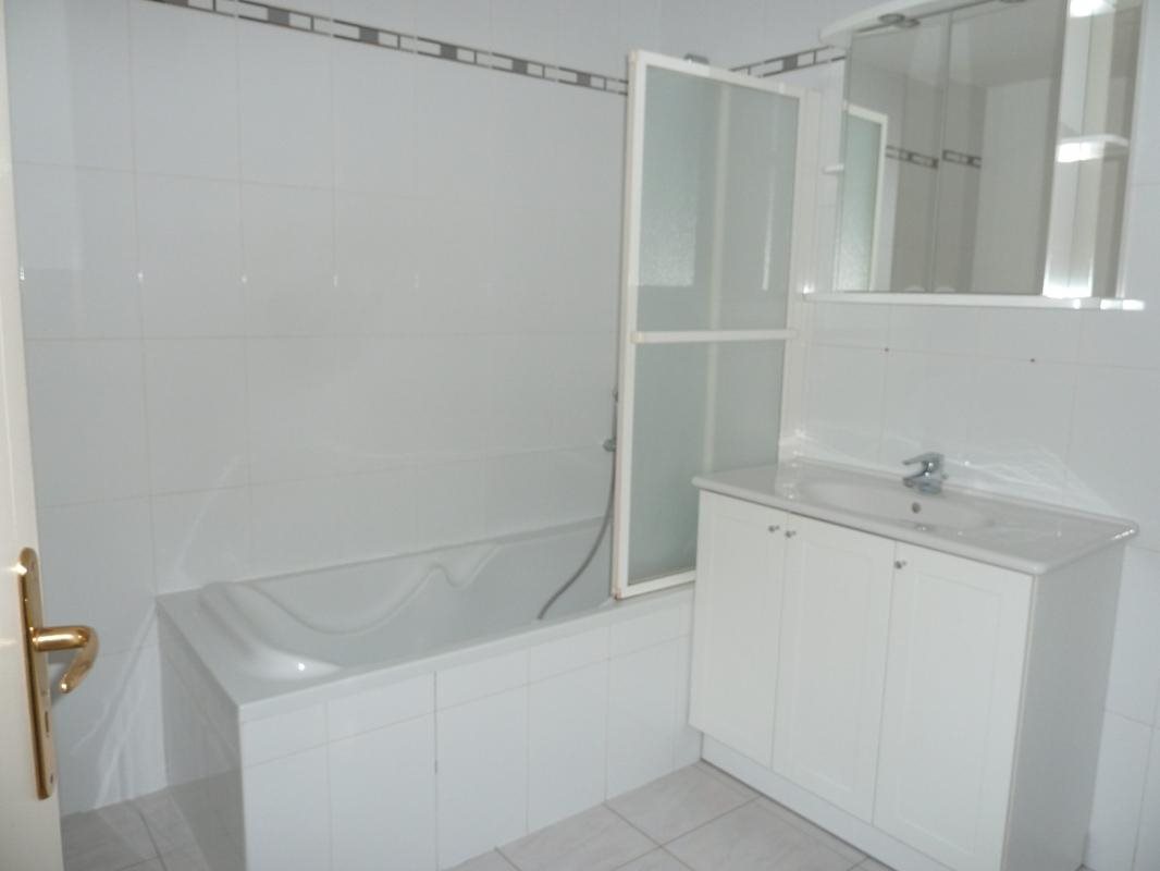Appartement à louer, 54m², Brumath