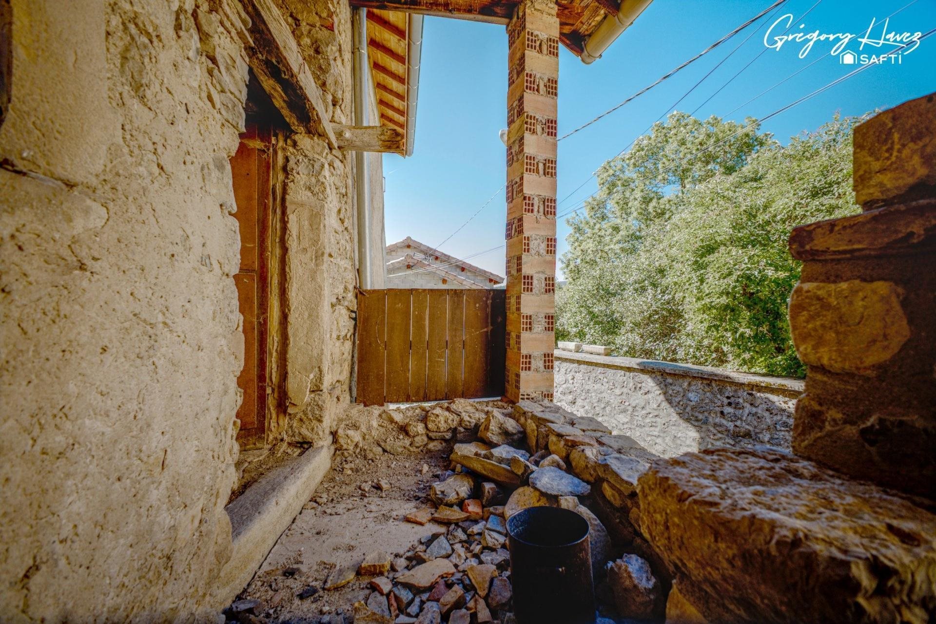 Maison à vendre, 19m², Saint-Pierre-d'Argençon