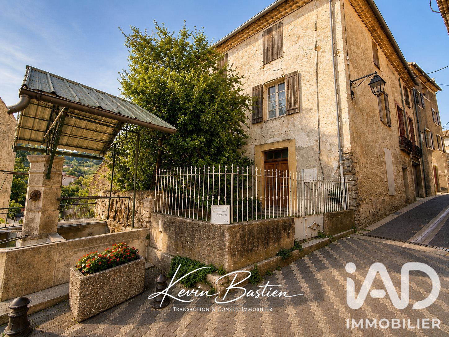 Maison à vendre, 150m², Malemort-du-Comtat
