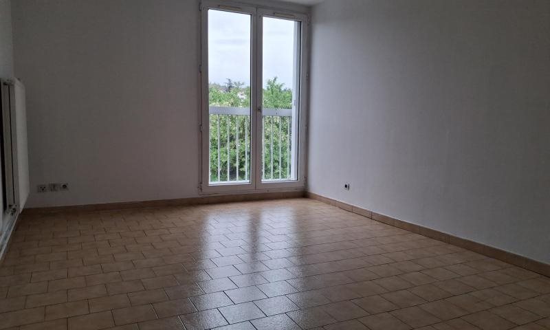 Appartement à louer, 70m², L'Horme