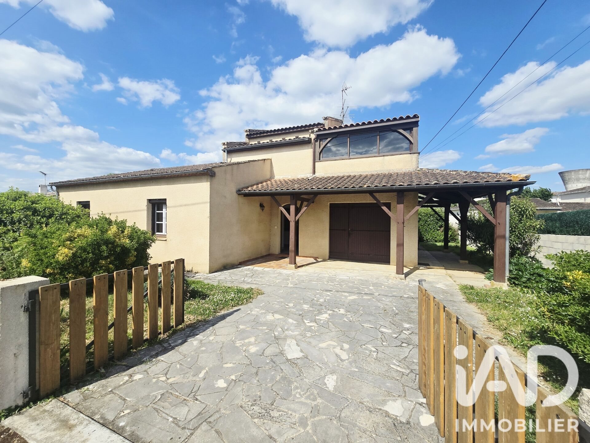 Maison à louer, 131m², Montayral