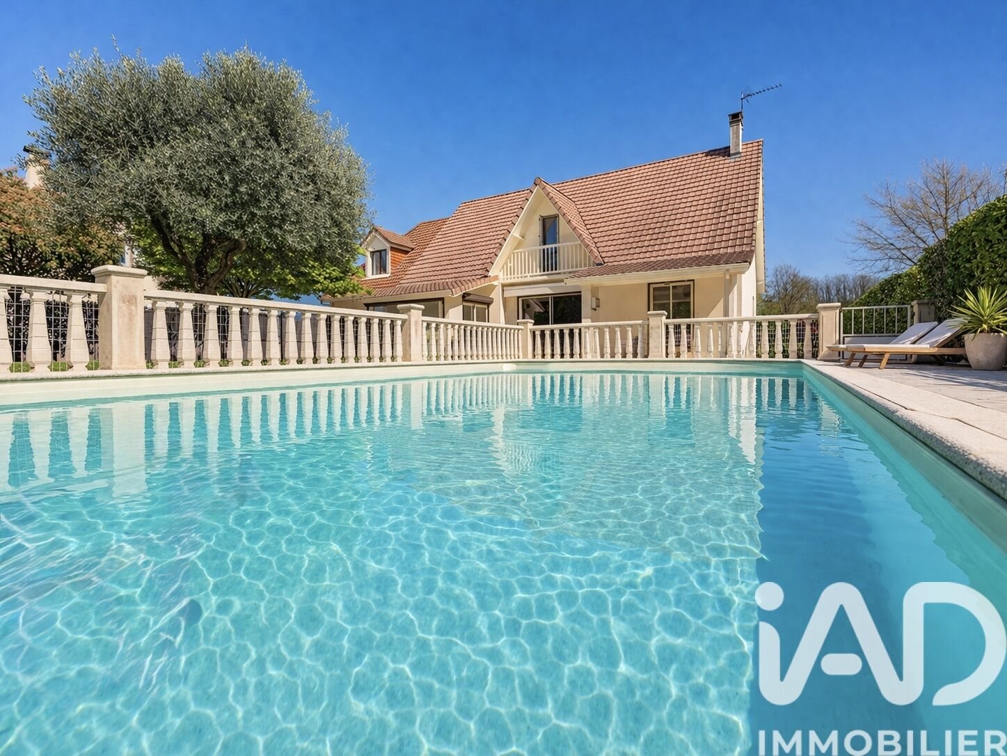 Maison à vendre, 201m², Lescar