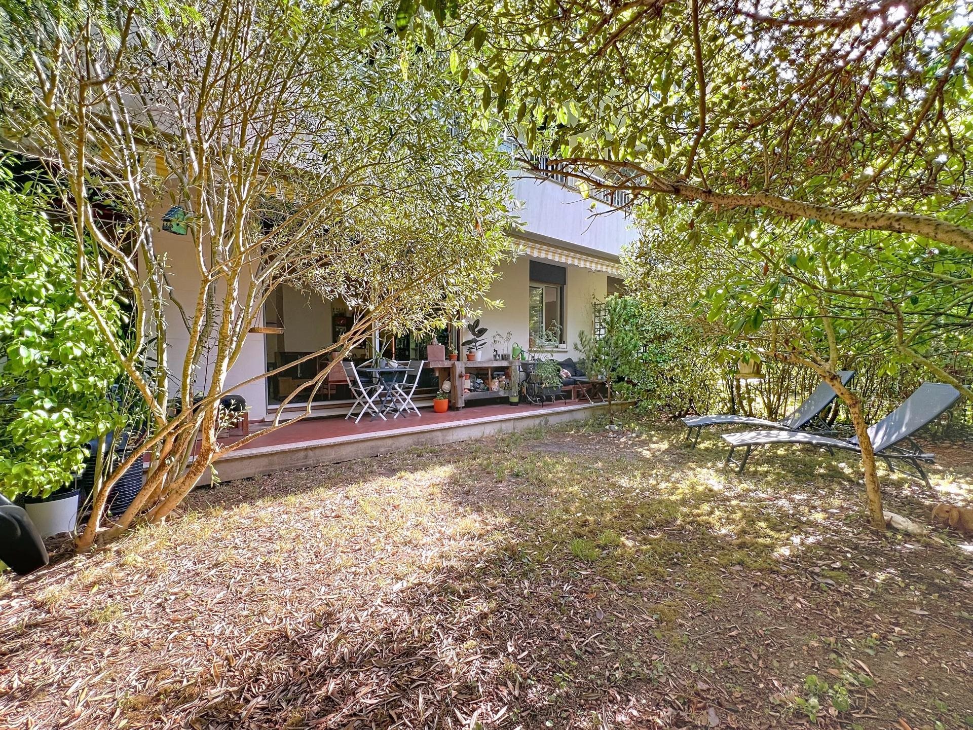 Appartement à vendre, 65m², Le Mesnil-le-Roi