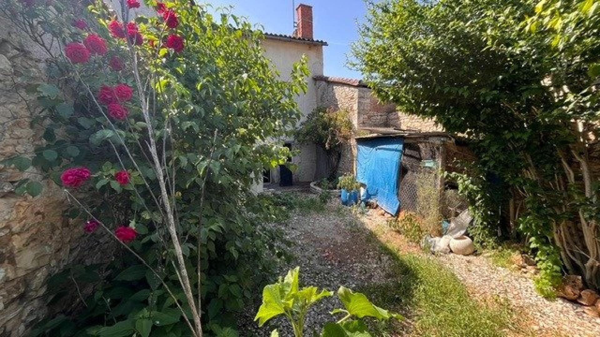 Maison à vendre, 100m², Chasseneuil-sur-Bonnieure