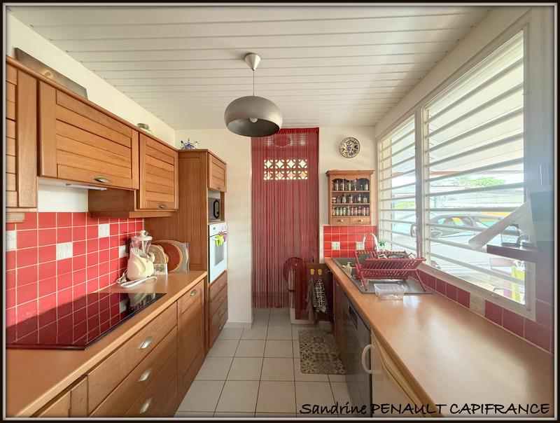 Maison à vendre, 91m², Kourou