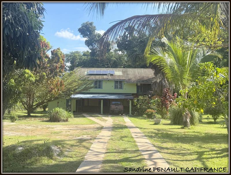 Maison à vendre, 133m², Kourou