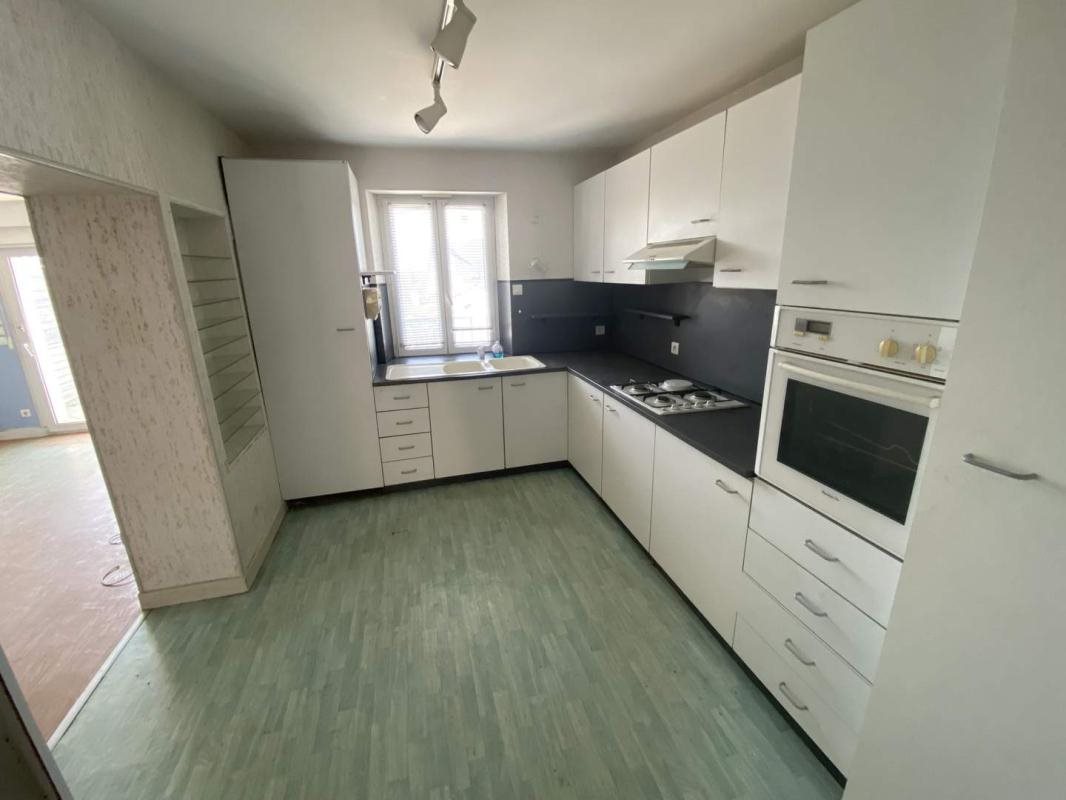 Maison à vendre, 94m², Fougères