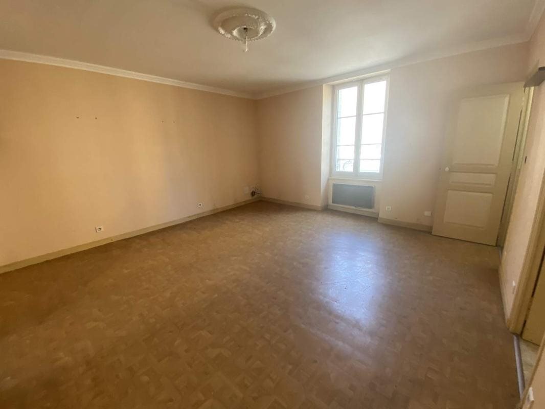 Maison à vendre, 94m², Fougères