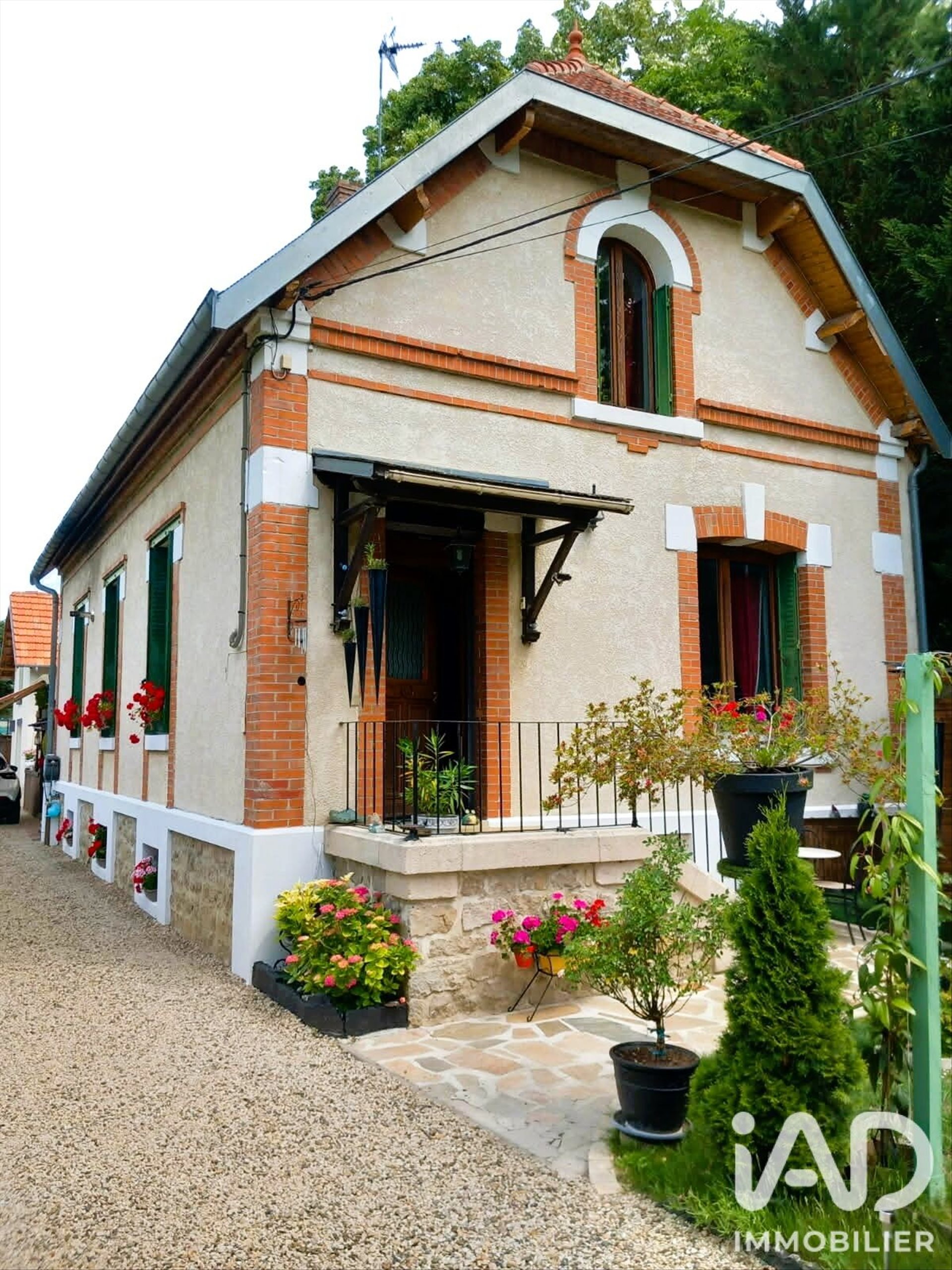 Maison à vendre, 144m², Bourg-et-Comin