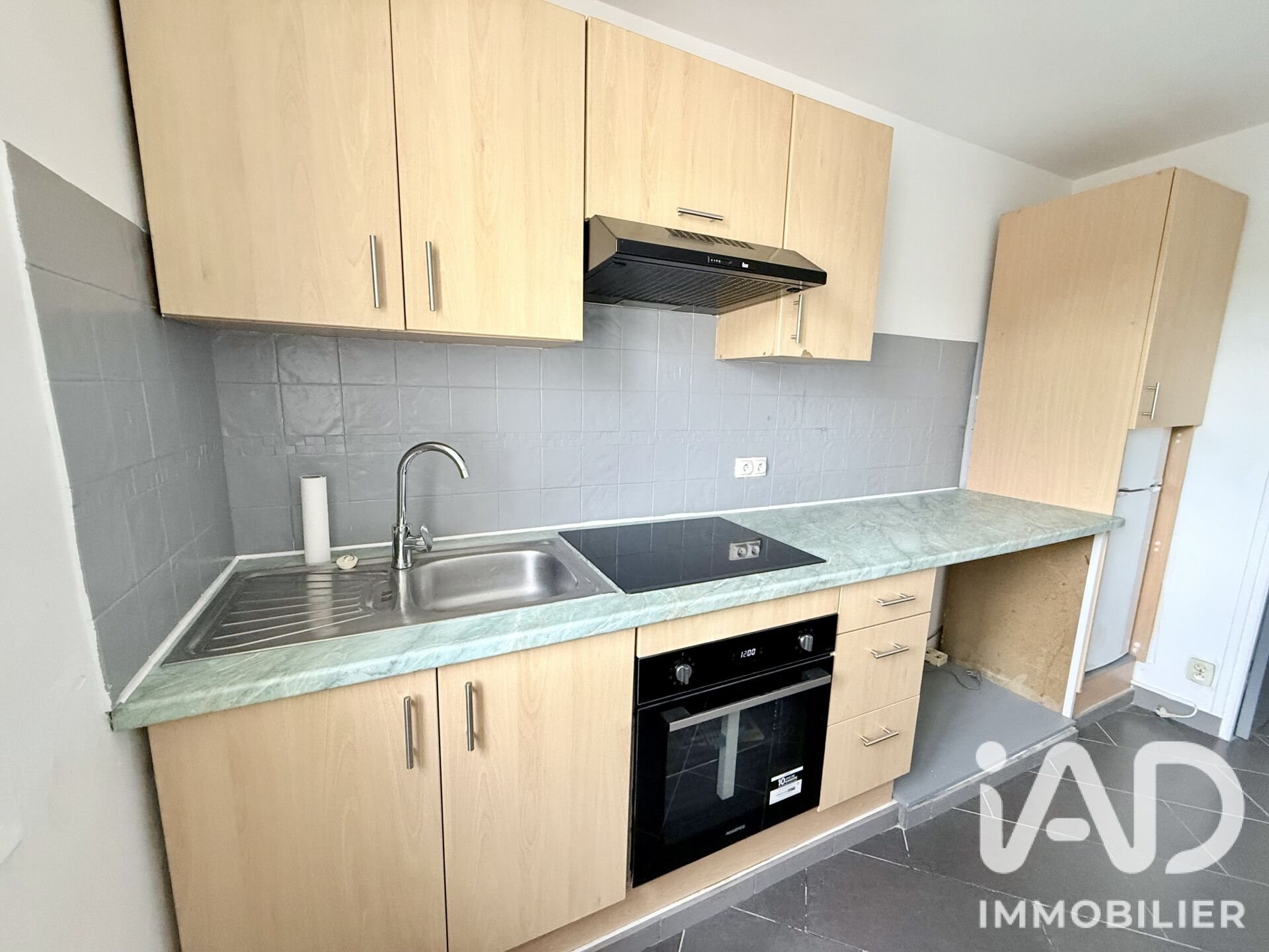 Appartement à vendre, 46m², Saint-Thibault-des-Vignes