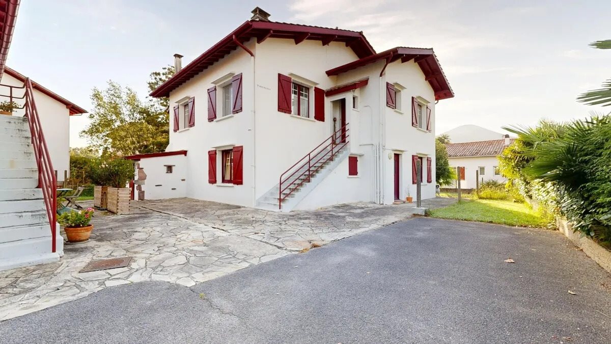 Maison à vendre, 77m², Ascain