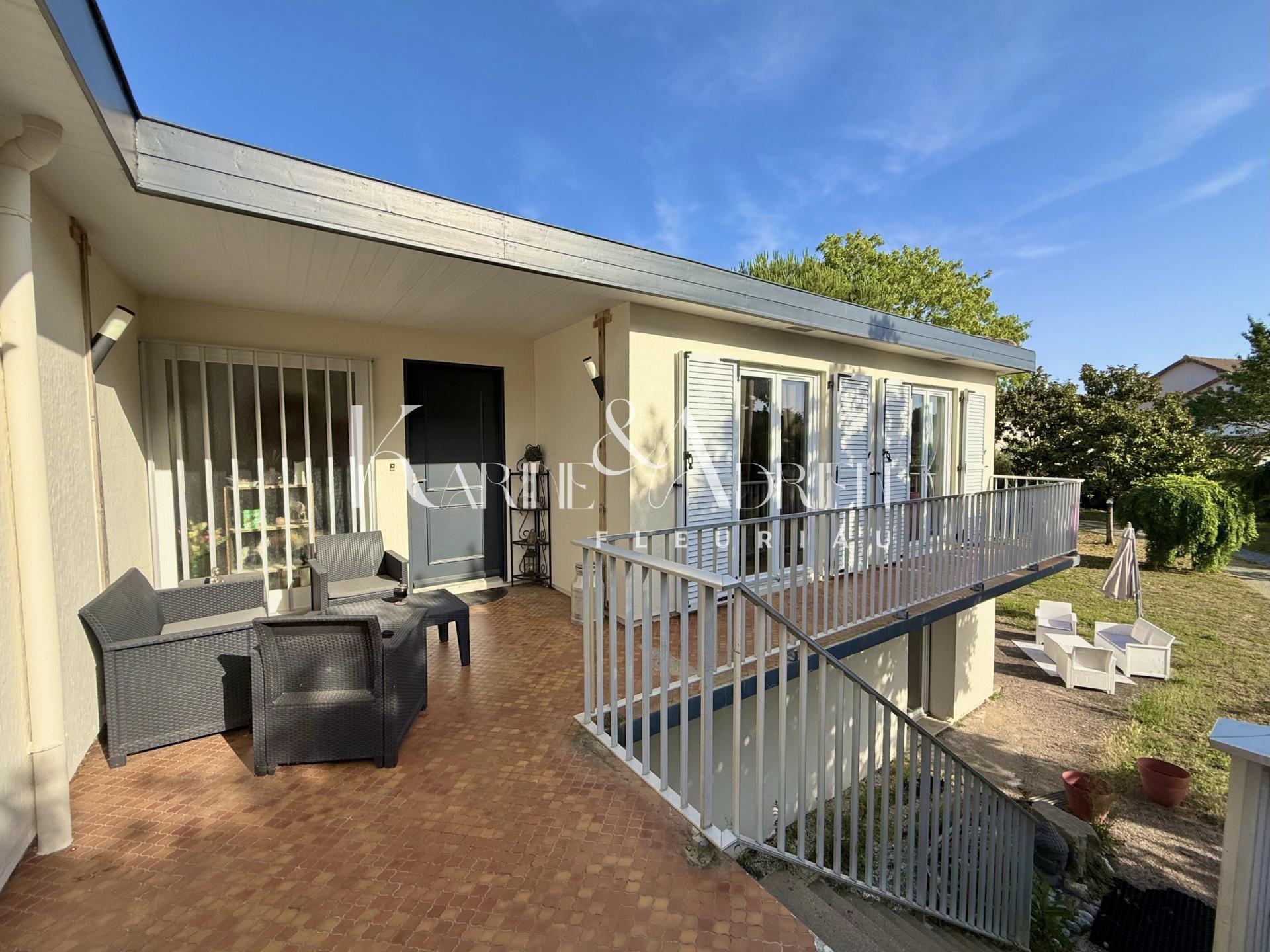 Maison à vendre, 211m², Fontenay-le-Comte