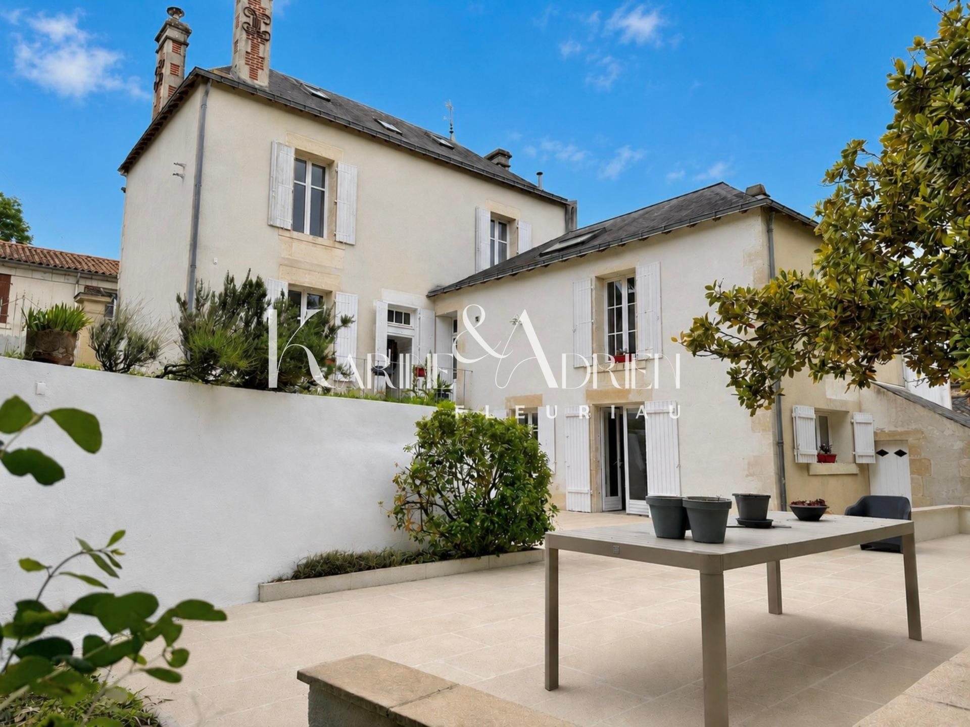 Maison à vendre, 203m², Le Gué-de-Velluire