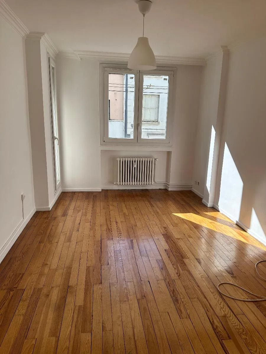 Appartement à louer, 39m², Saint-Étienne