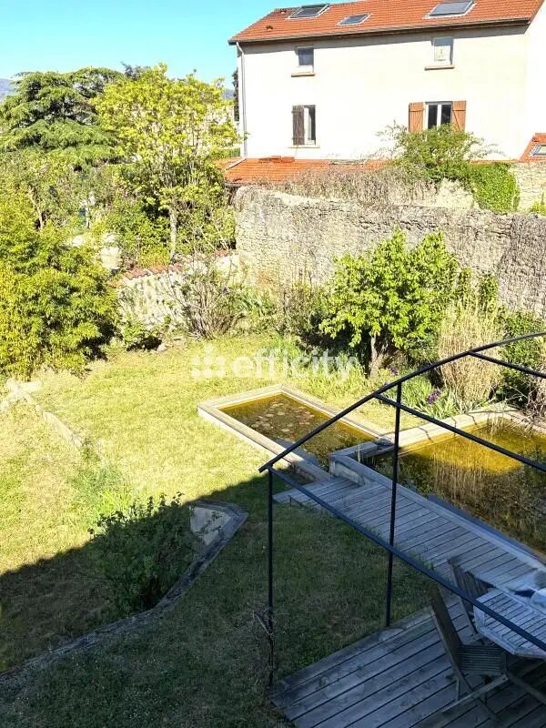 Maison à vendre, 257m², Saint-Genis-les-Ollières