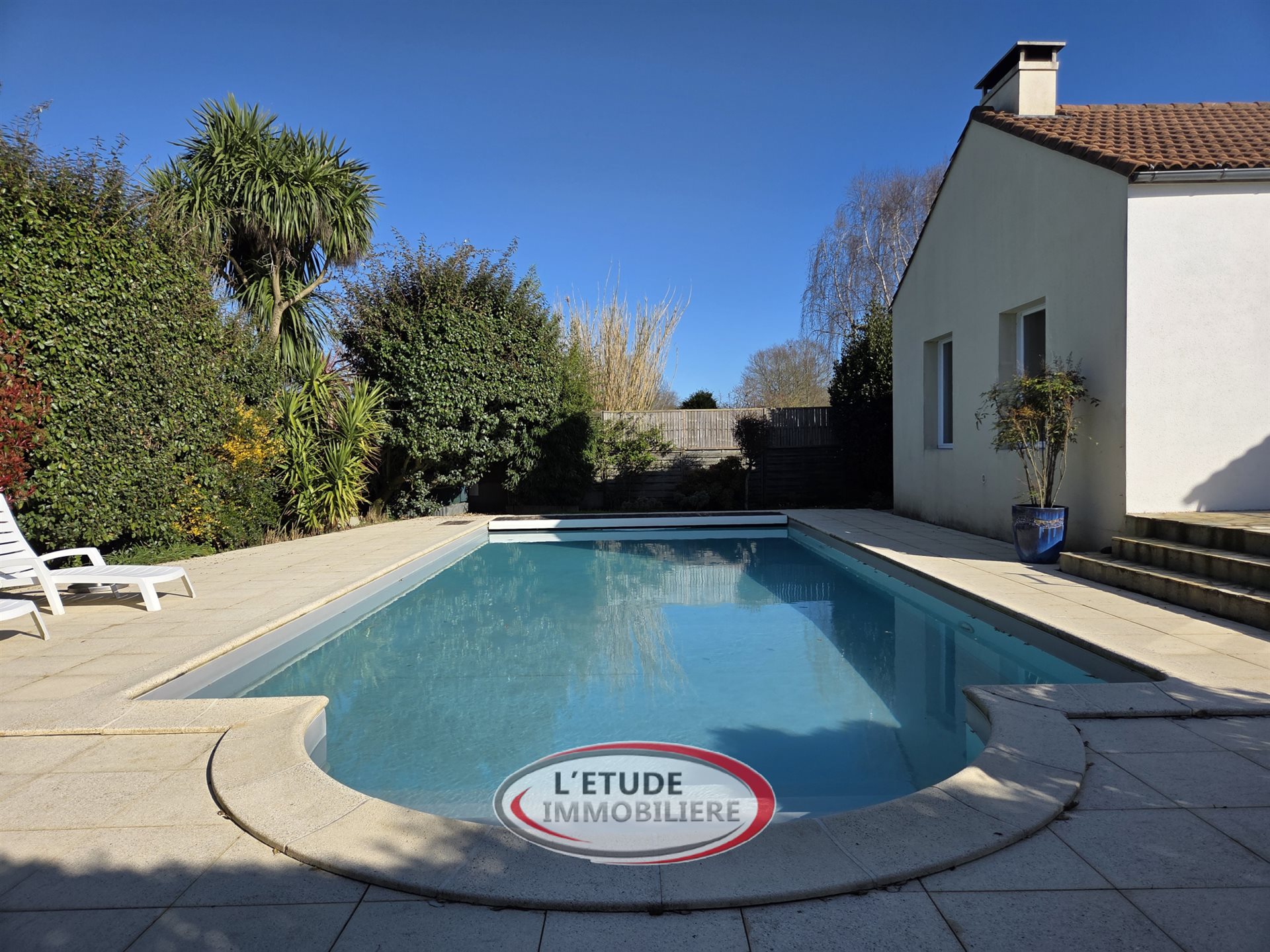 Maison à vendre, 222m², Saint-Hilaire-de-Chaléons
