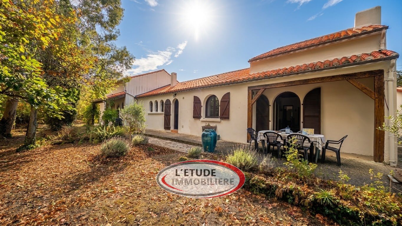 Maison à vendre, 180m², Château-Thébaud