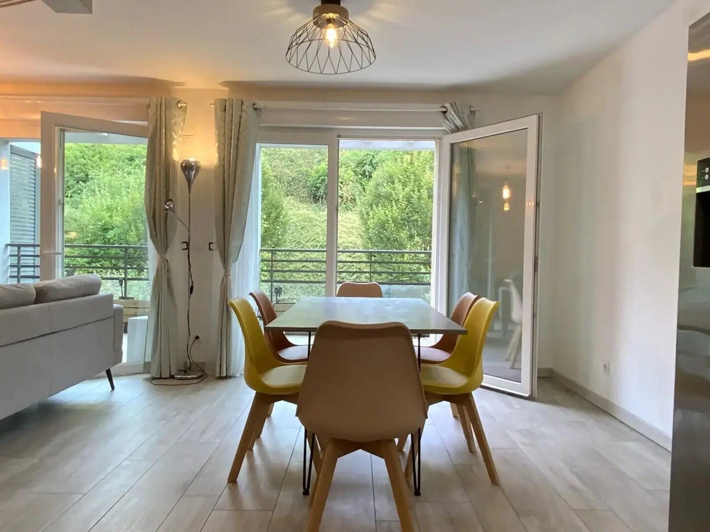 Appartement à louer, 78m², Bossey