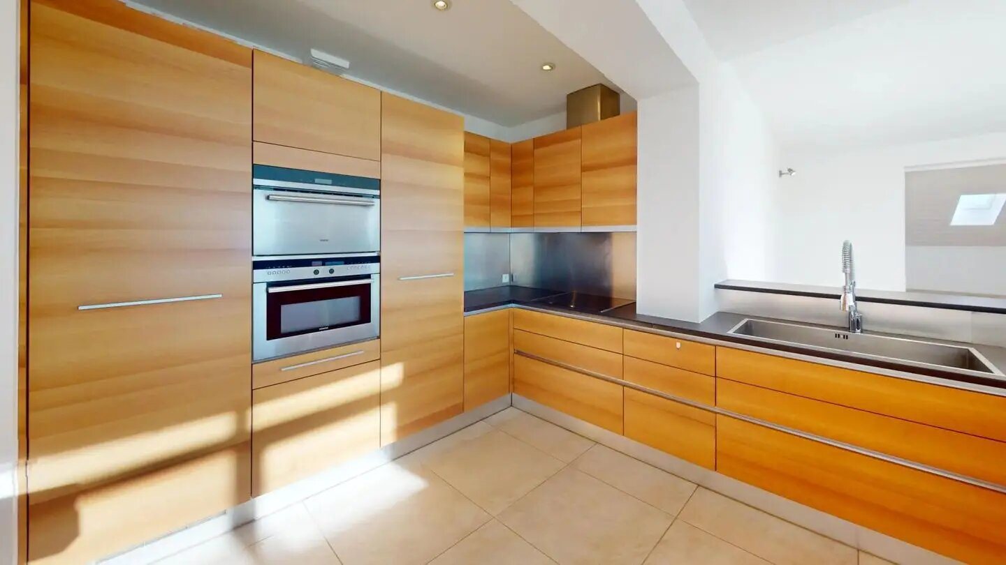 Appartement à louer, 204m², Lucinges