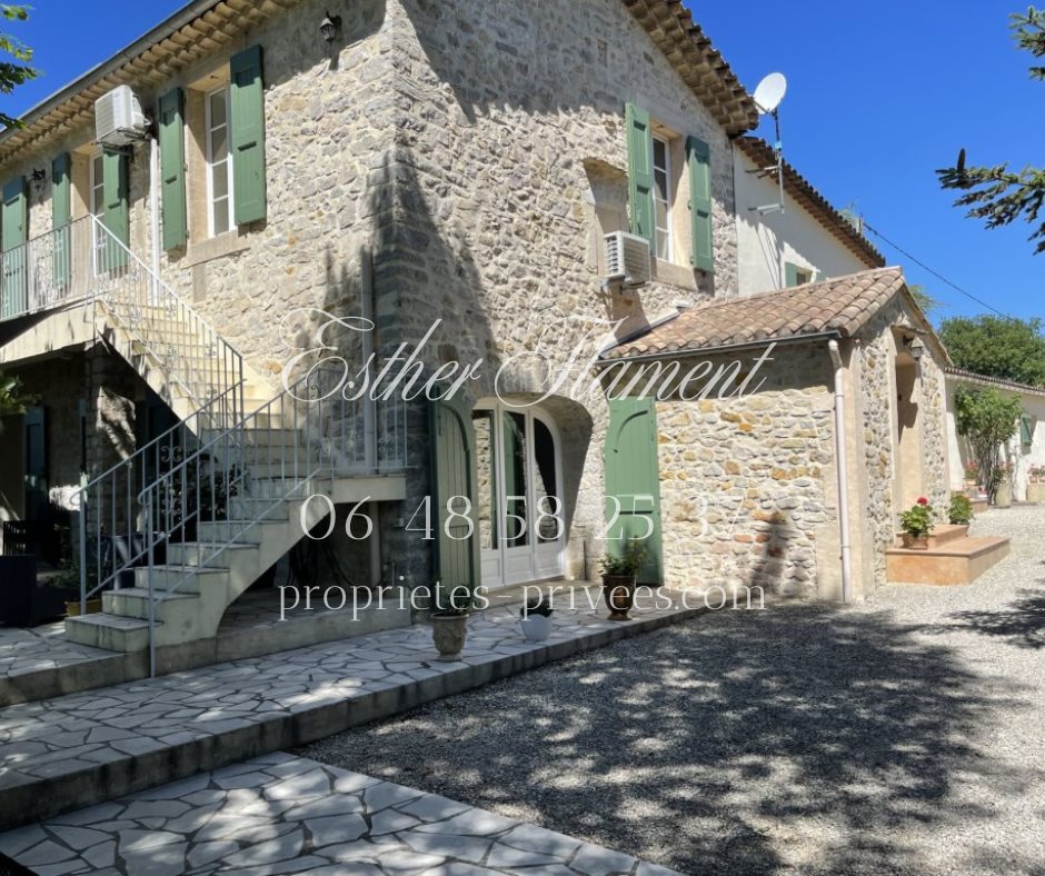 Maison à vendre, 242m², Sauve