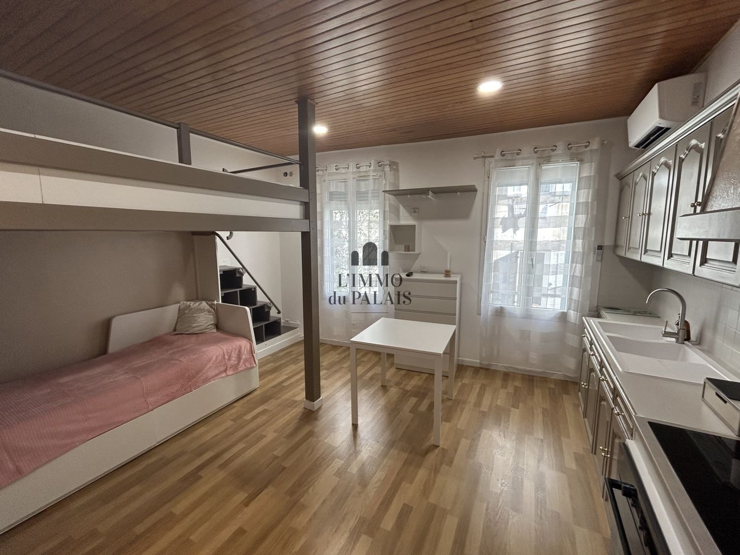 Appartement à louer, 18m², Marseille 1er