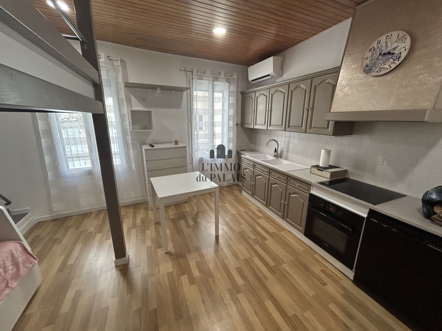 Appartement à louer, 18m², Marseille 1er