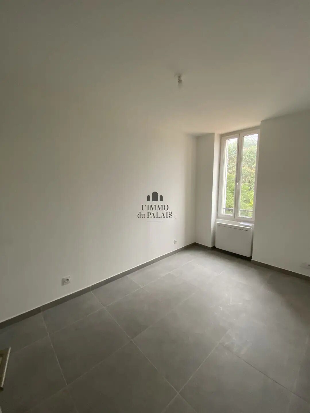 Appartement à louer, 29m², Aubagne