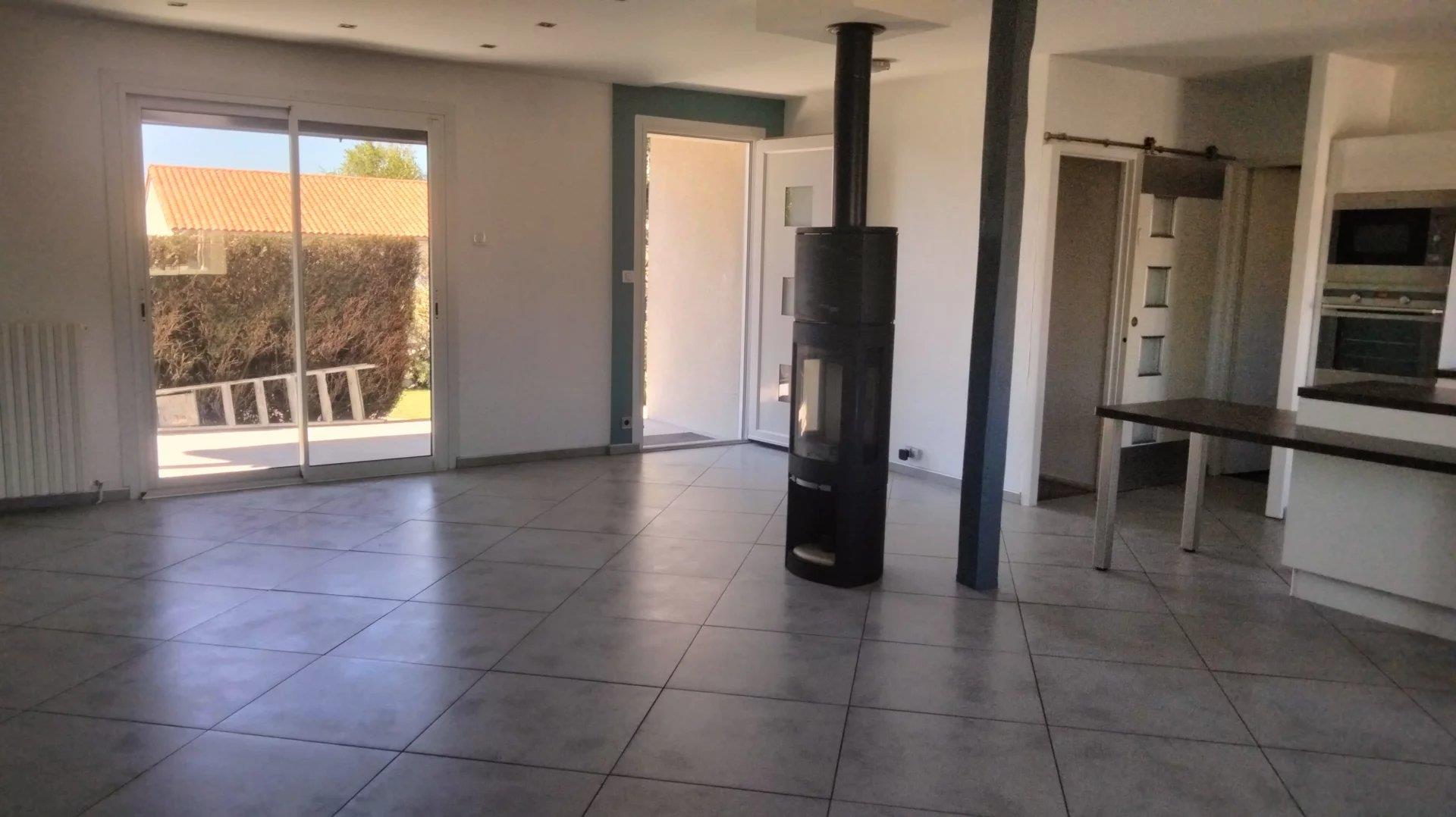 Maison à vendre, 184m², La Villedieu-du-Clain