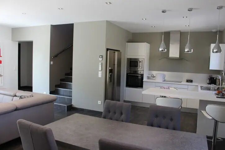 Maison à louer, 90m², Orange