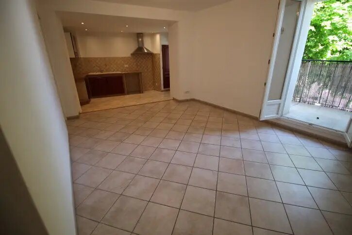 Appartement à louer, 59m², Vacqueyras