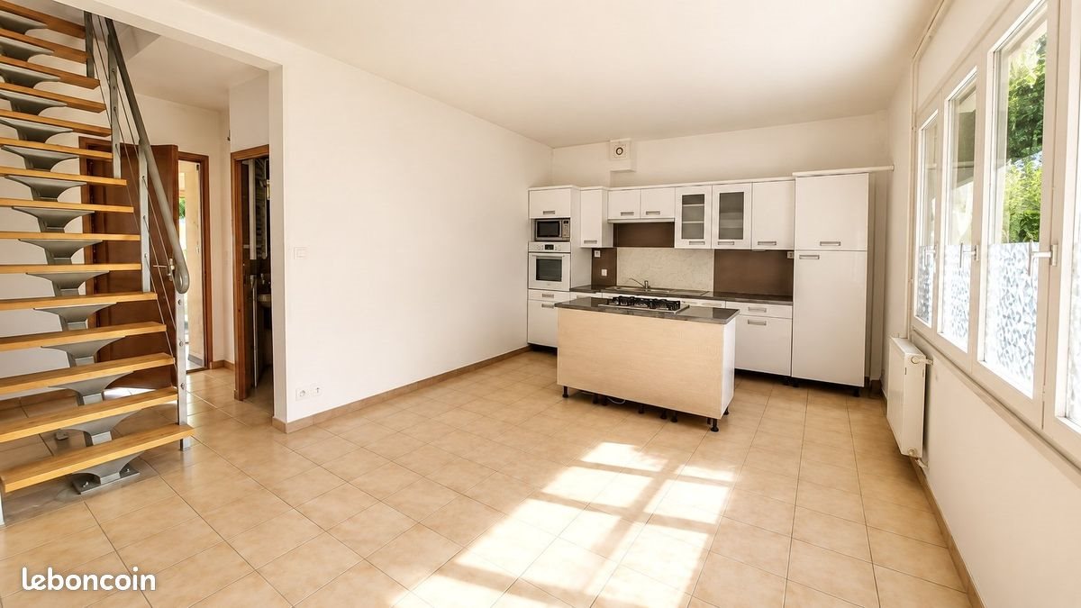 Maison à vendre, 69m², Livet-et-Gavet
