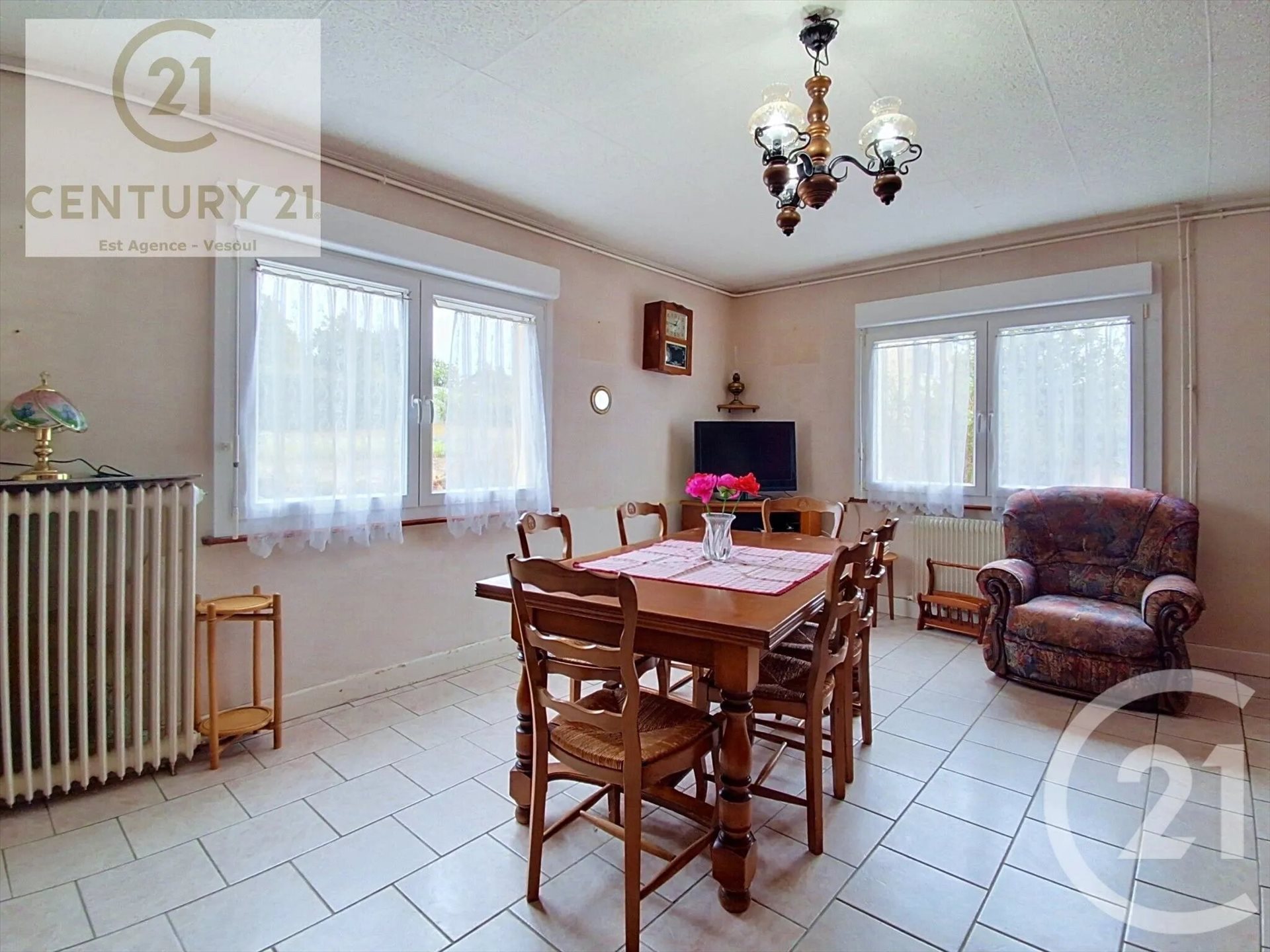 Maison à vendre, 99m², Fougerolles