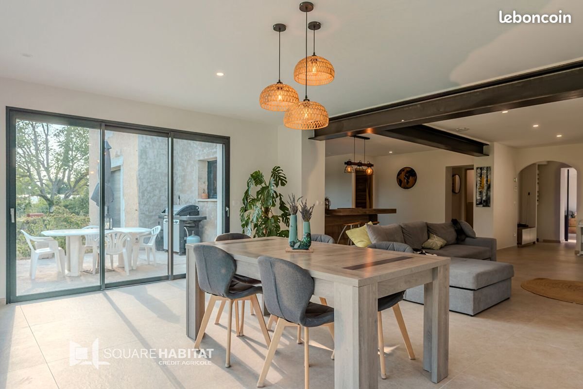Maison à vendre, 178m², Saumane-de-Vaucluse