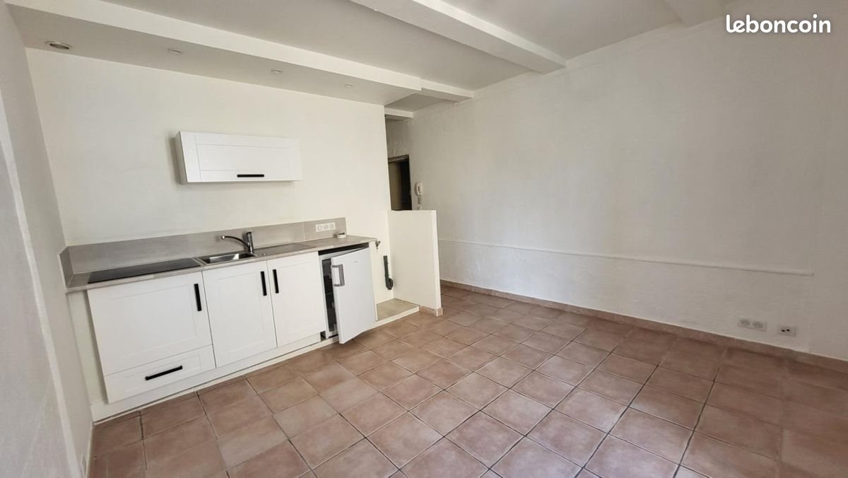 Appartement à louer, 19m², Salon-de-Provence