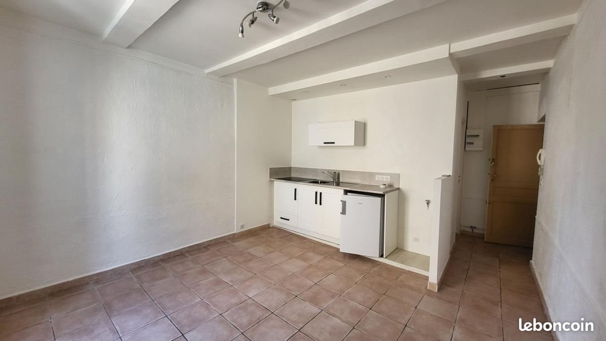Appartement à louer, 19m², Salon-de-Provence