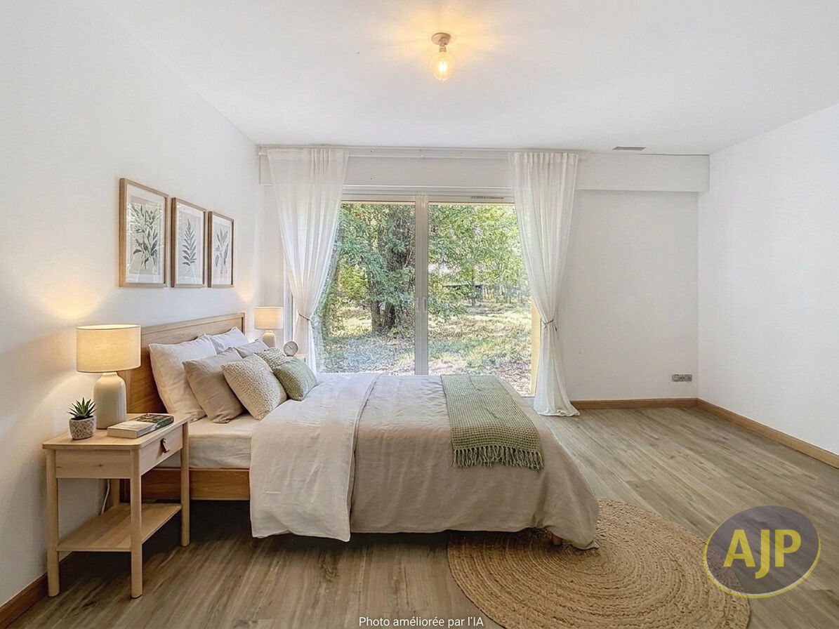 Maison à vendre, 263m², Saint-Genès-de-Fronsac
