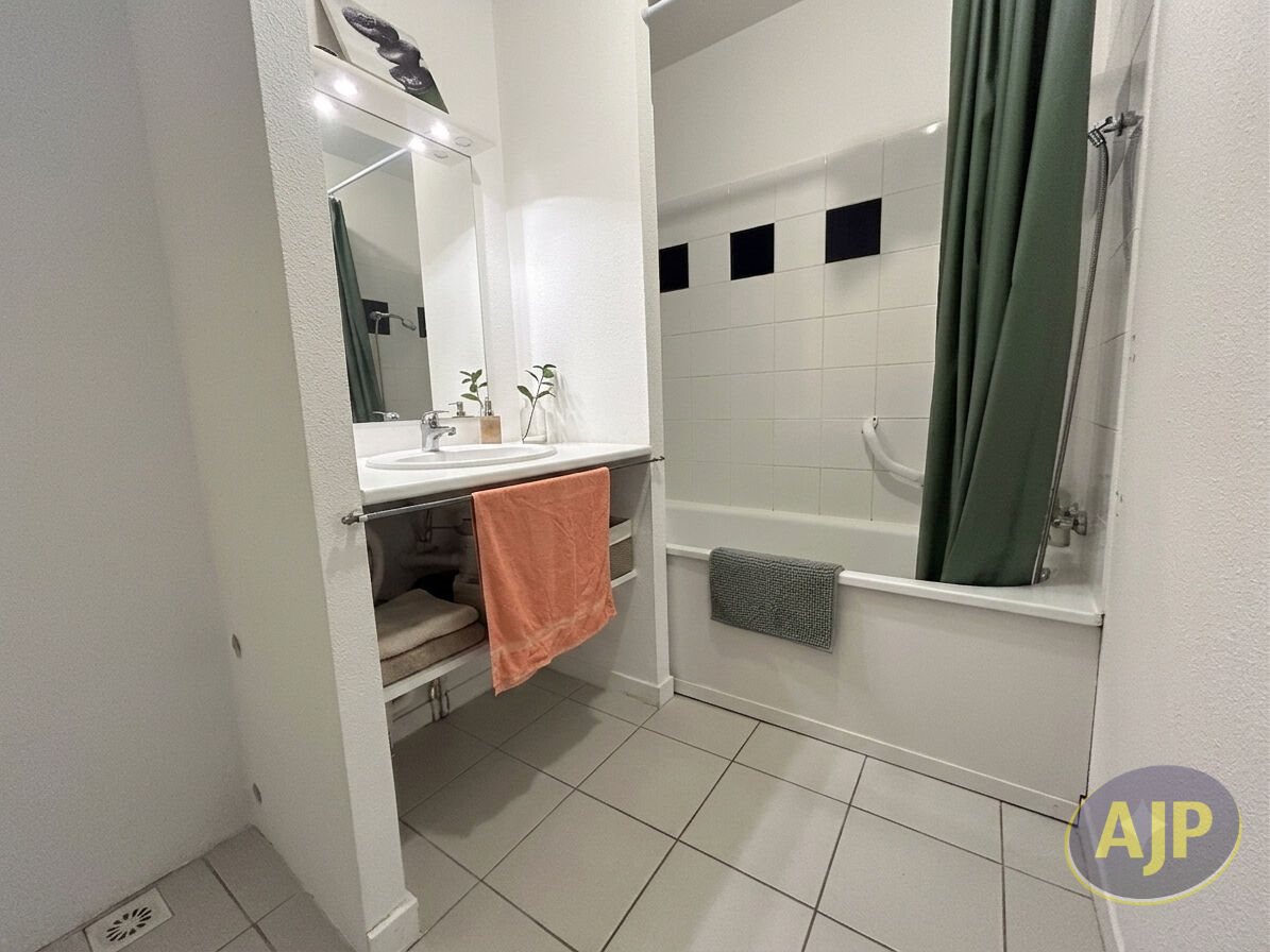 Appartement à louer, 54m², Cavignac