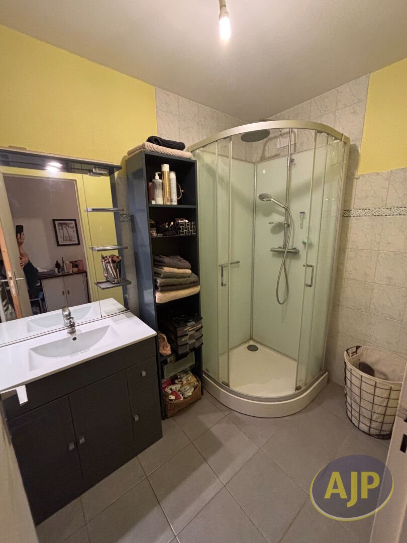 Appartement à louer, 33m², Talence