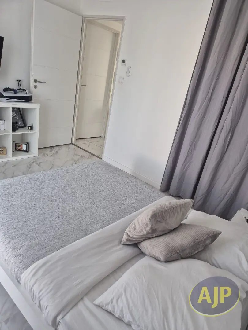 Maison à vendre, 115m², Saint-Yzan-de-Soudiac
