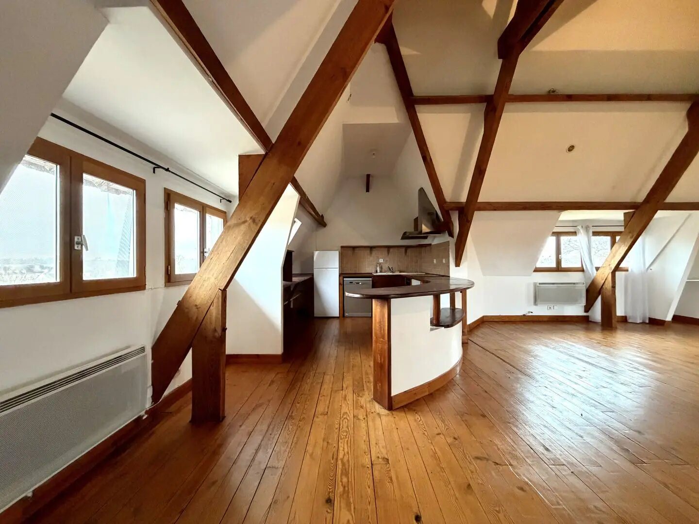 Appartement à louer, 145m², Senlis