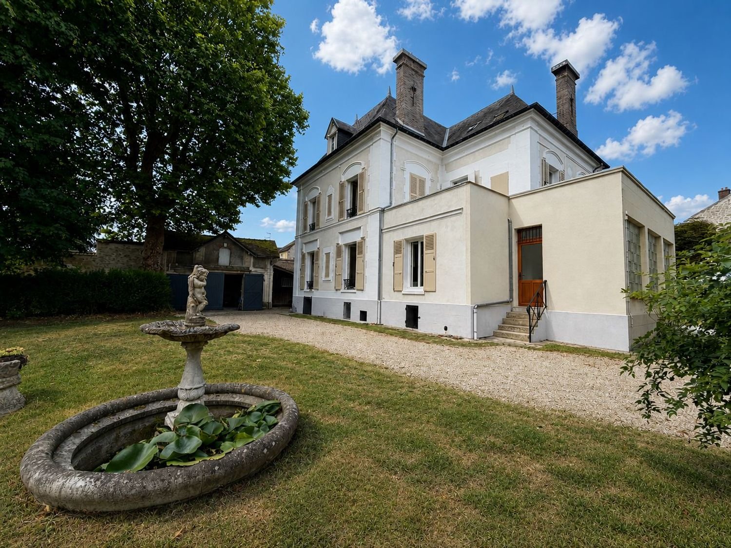 Maison à louer, 293m², Luzarches