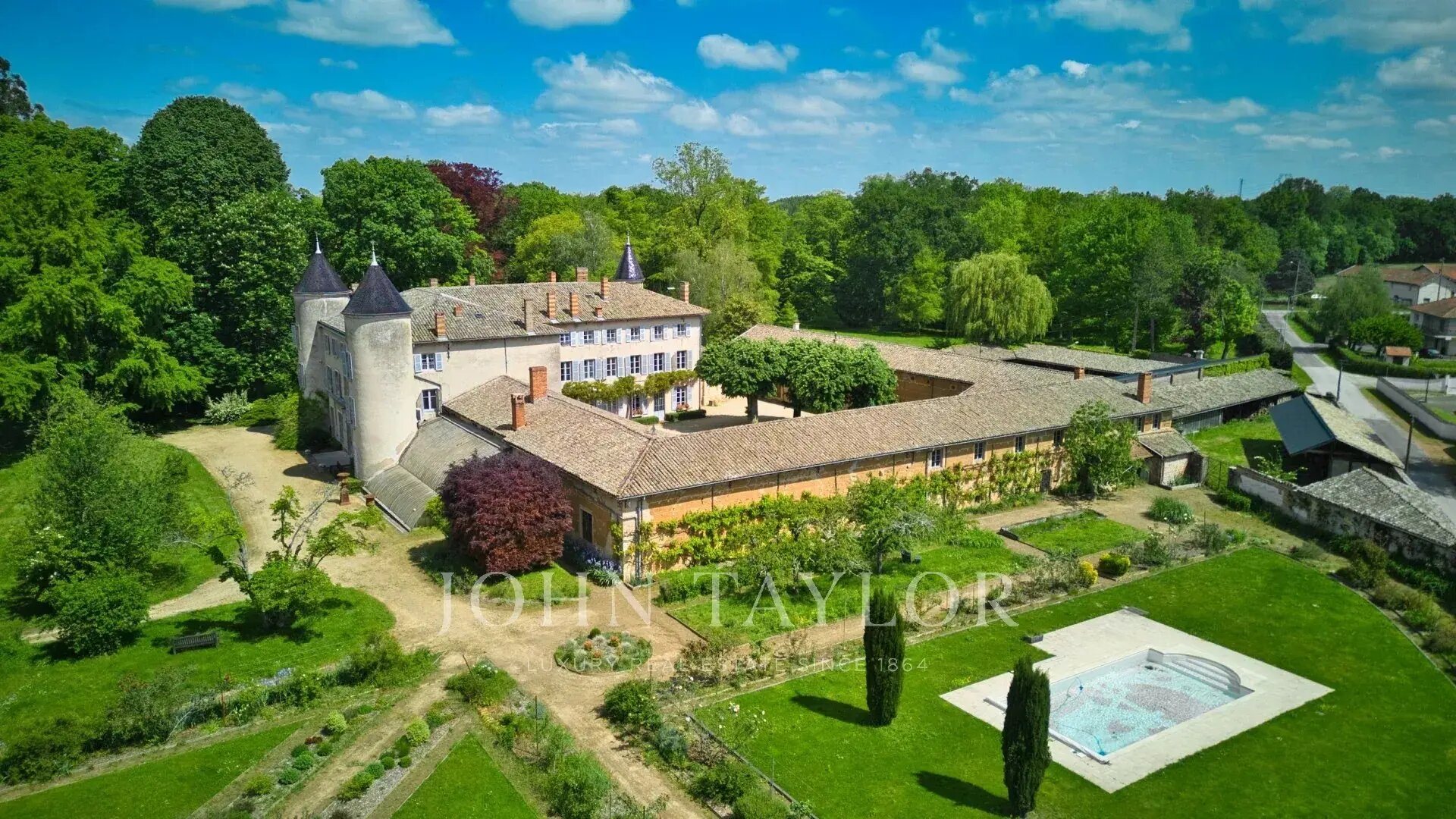 Maison à vendre, 20m², Mâcon