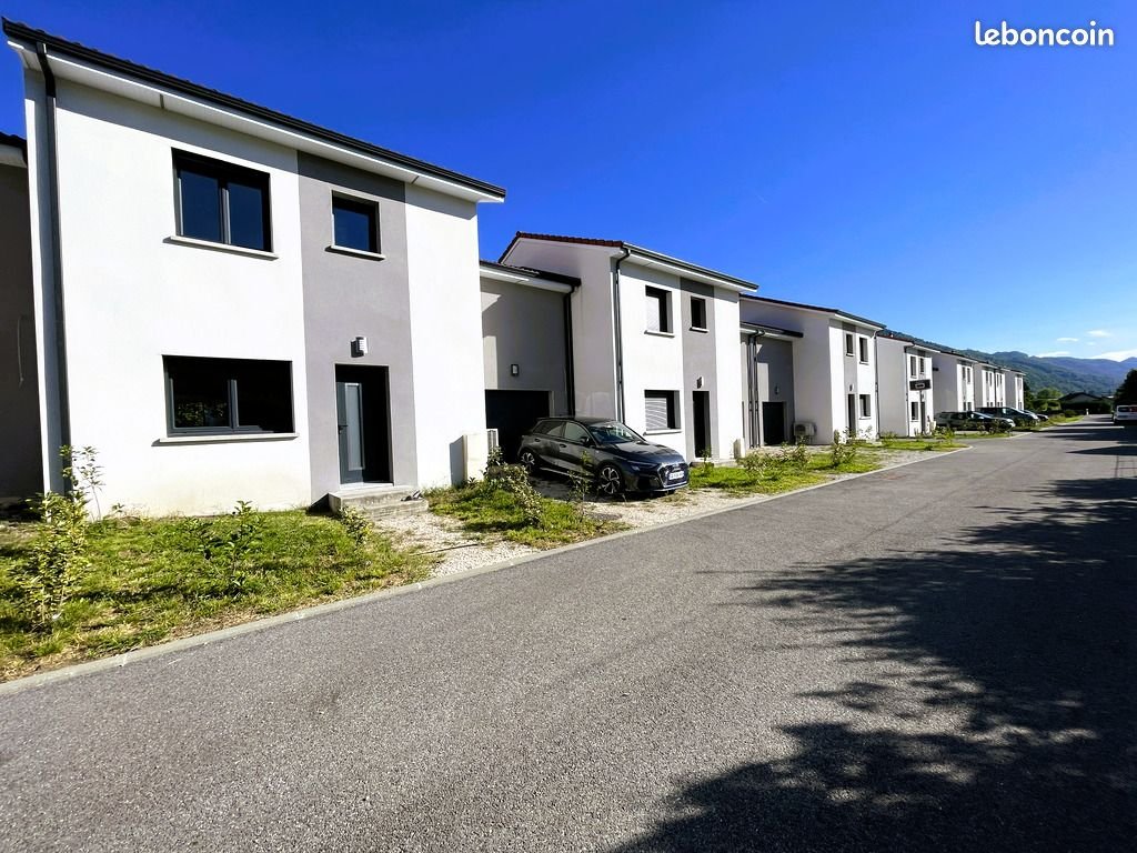 Maison à vendre, 97m², Froges