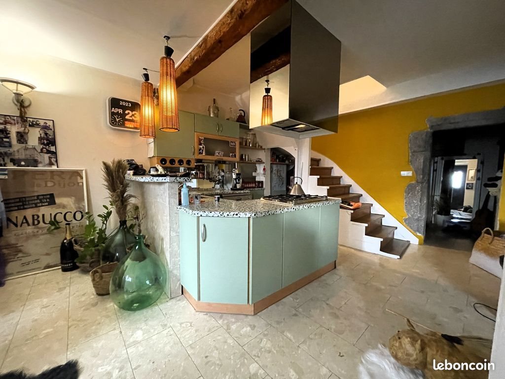 Appartement à vendre, 130m², Saint-Nazaire-les-Eymes