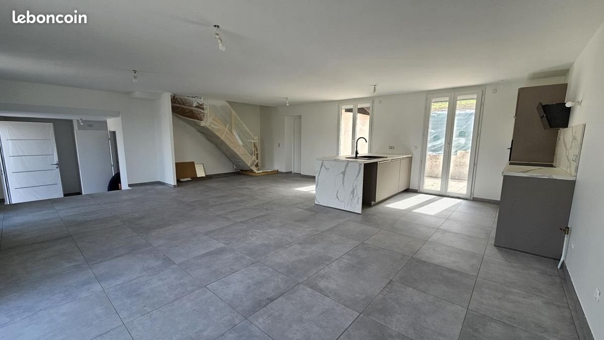 Maison à louer, 150m², Le Versoud
