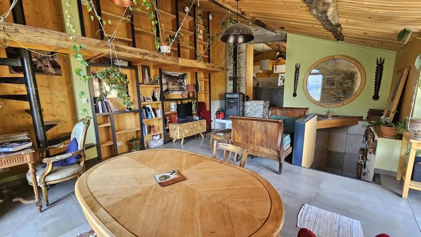 Maison à louer, 102m², Saint-Pierre-d'Allevard