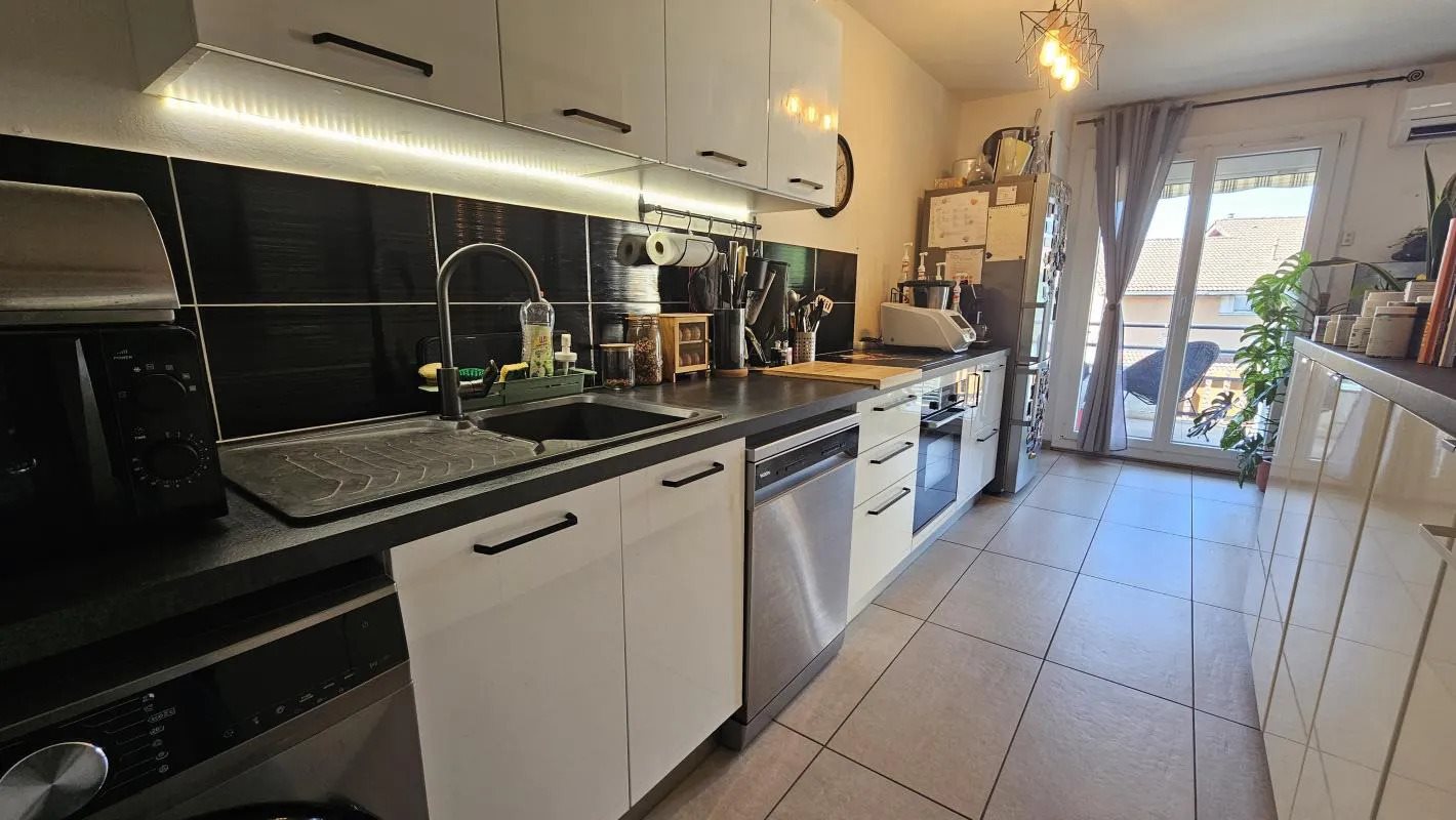 Appartement à louer, 65m², Froges