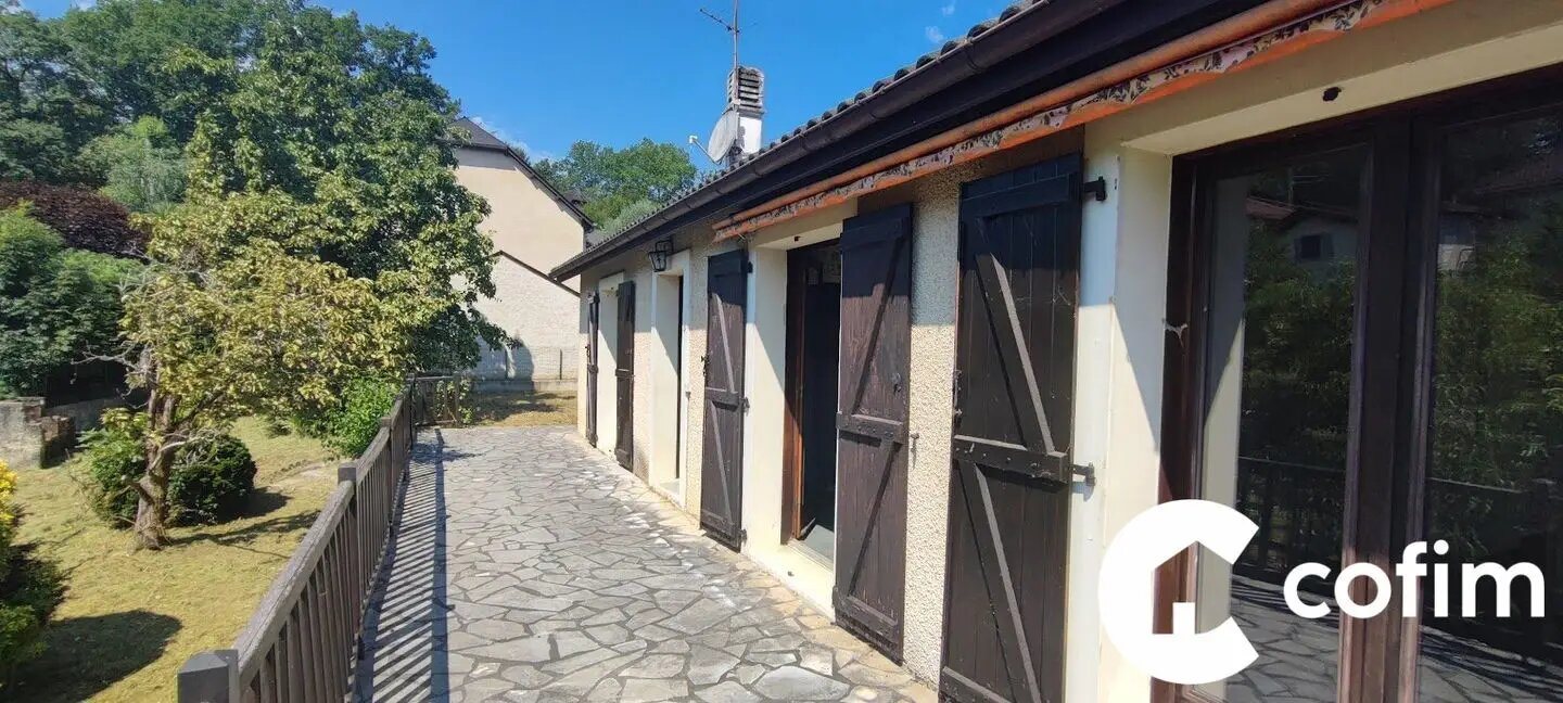 Maison à vendre, 91m², Gan