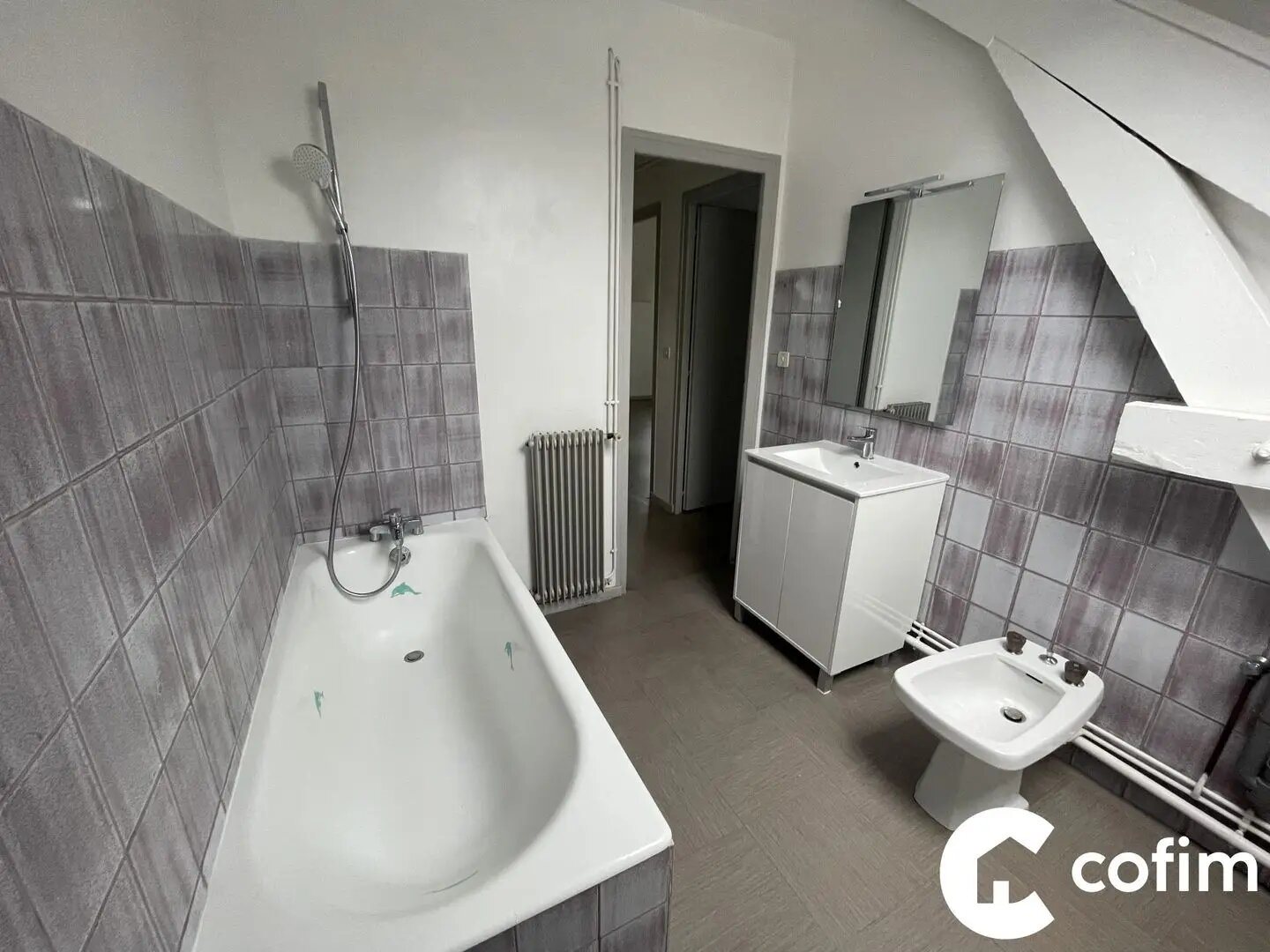 Appartement à louer, 38m², Oloron-Sainte-Marie